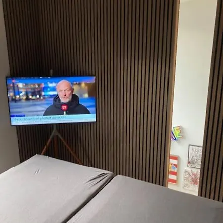 Moderne Og Raekkehus I شقة *