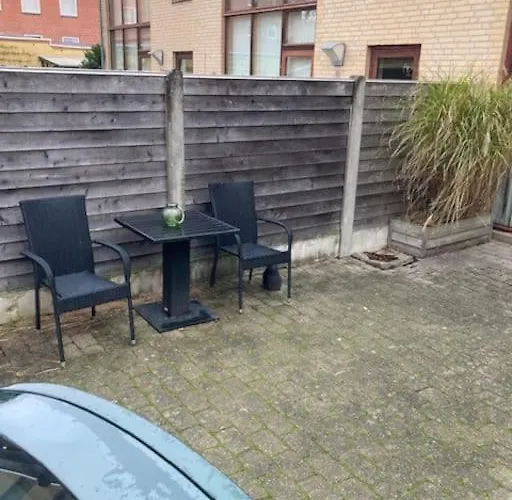 Moderne Og Raekkehus I